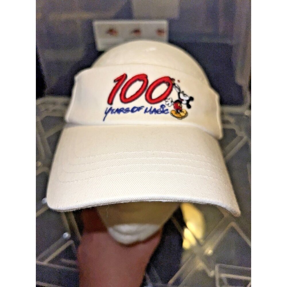 Vintage Y2K 2001 WALT DISNEY WORLD 100 Years Of Magic Adjustable White Visor Hat
